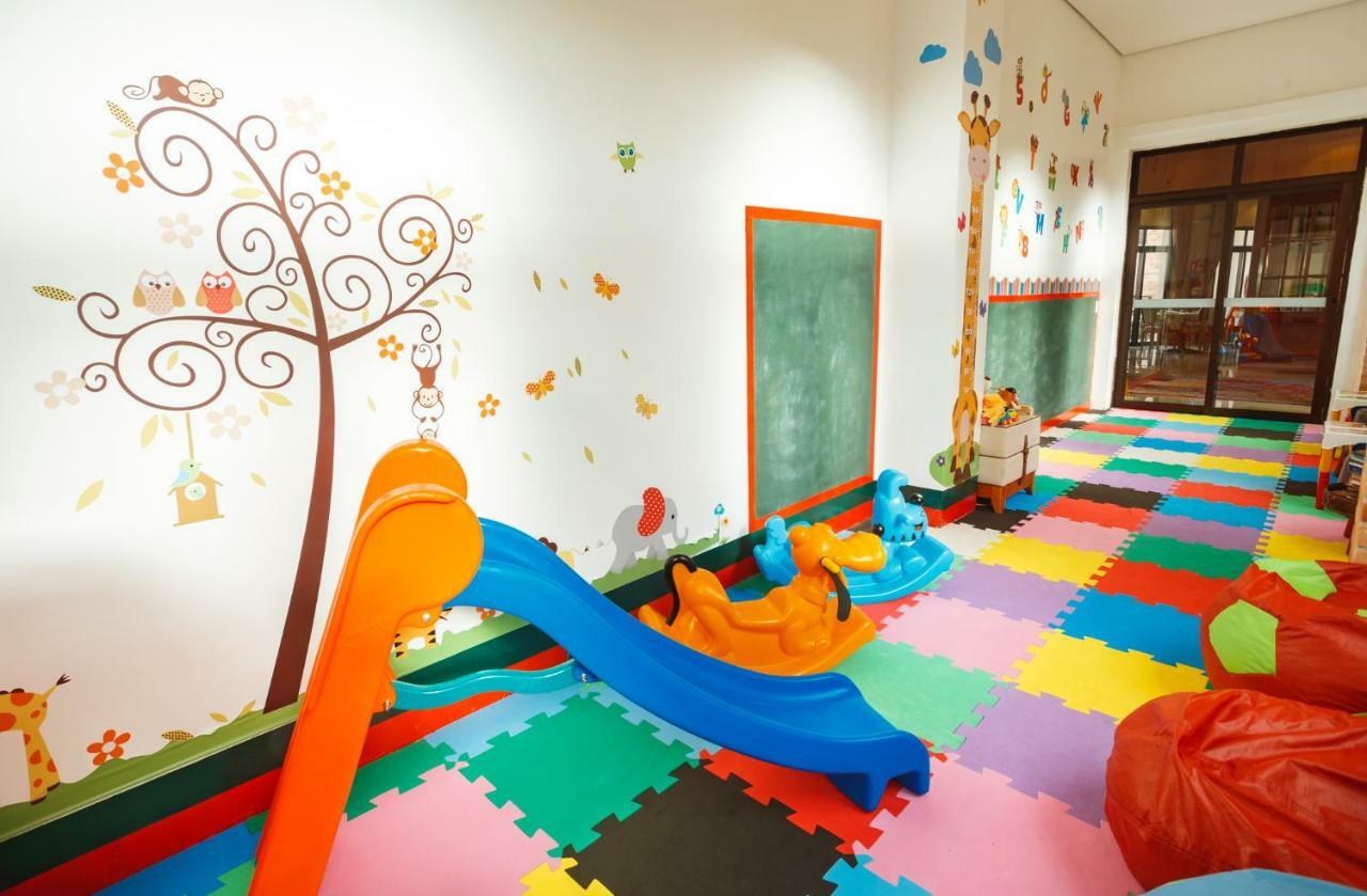 Pousada Luis XV Campos do Jordao Dış mekan fotoğraf A nursery in India